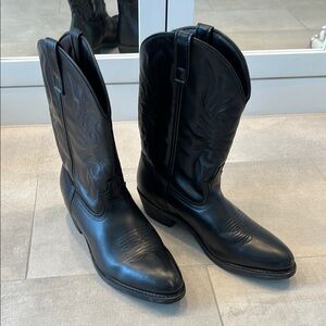 Classic Black Leather Cowboy Boots